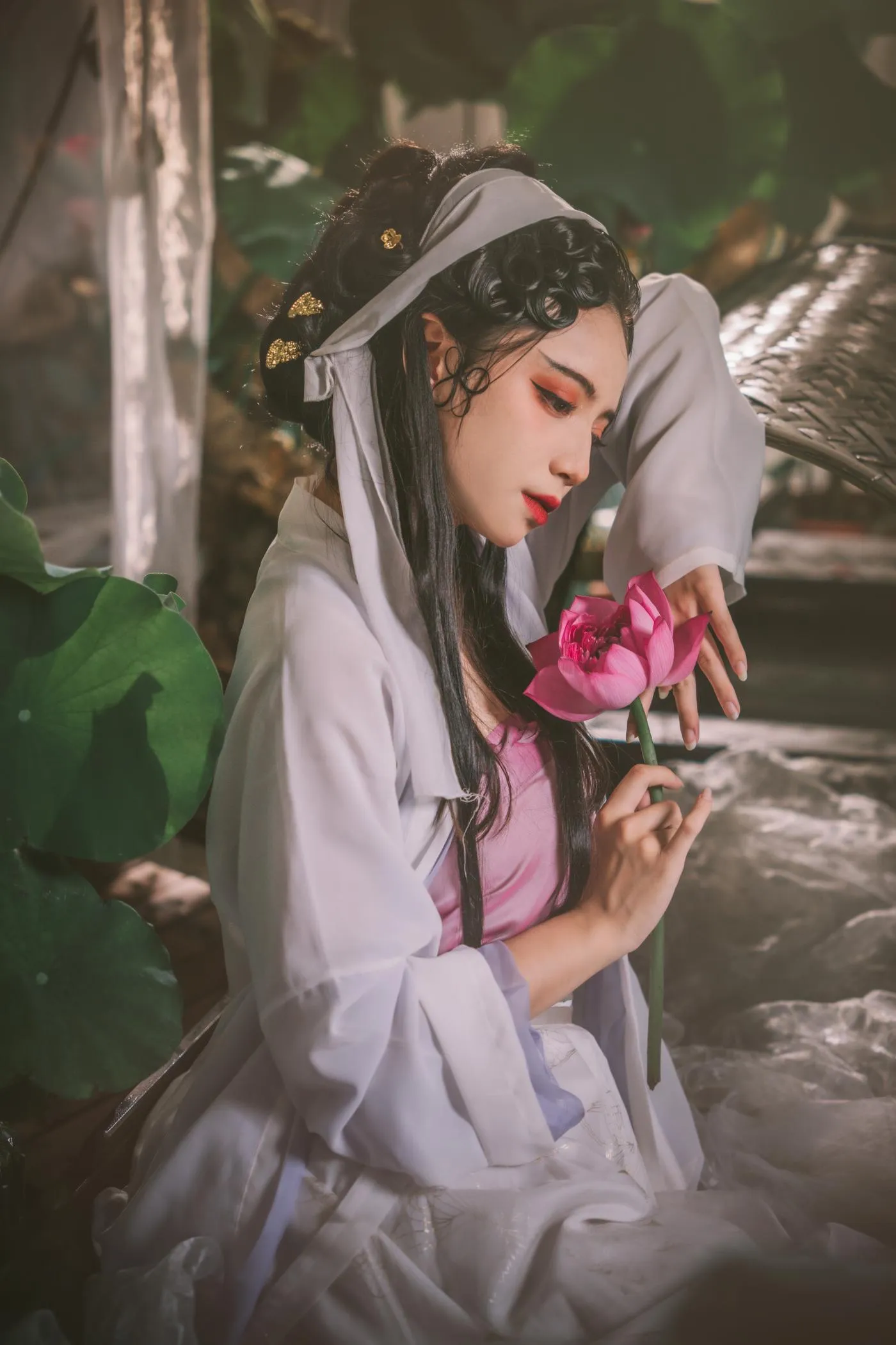 兔子Zzz不吃胡萝卜 – NO.104 贰加六 青蛇白蛇 [31P]插图4